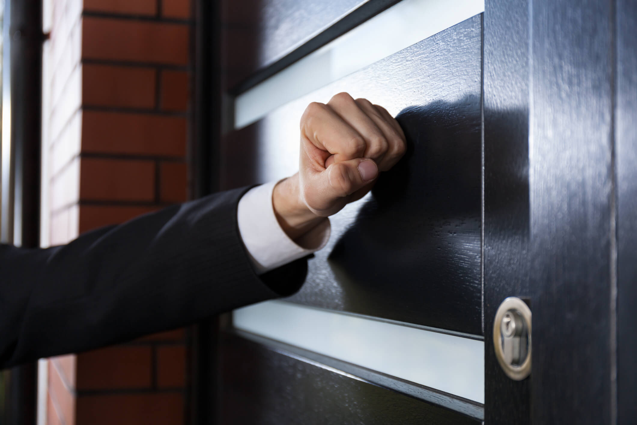 Is Taking Your Child'S Door Off Illegal?
